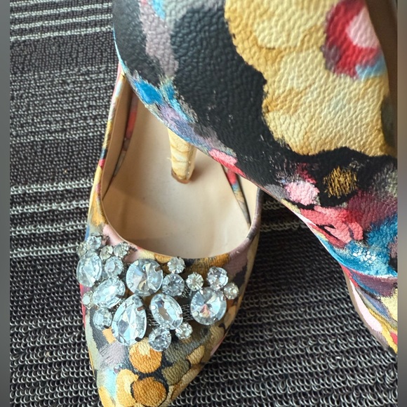 JustFab Floral Pumps with Crystal Embellishment - Picture 6 of 13